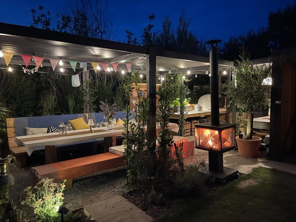 Dragonfly Glamping Spa Retreat Ashford  Kültér fotó
